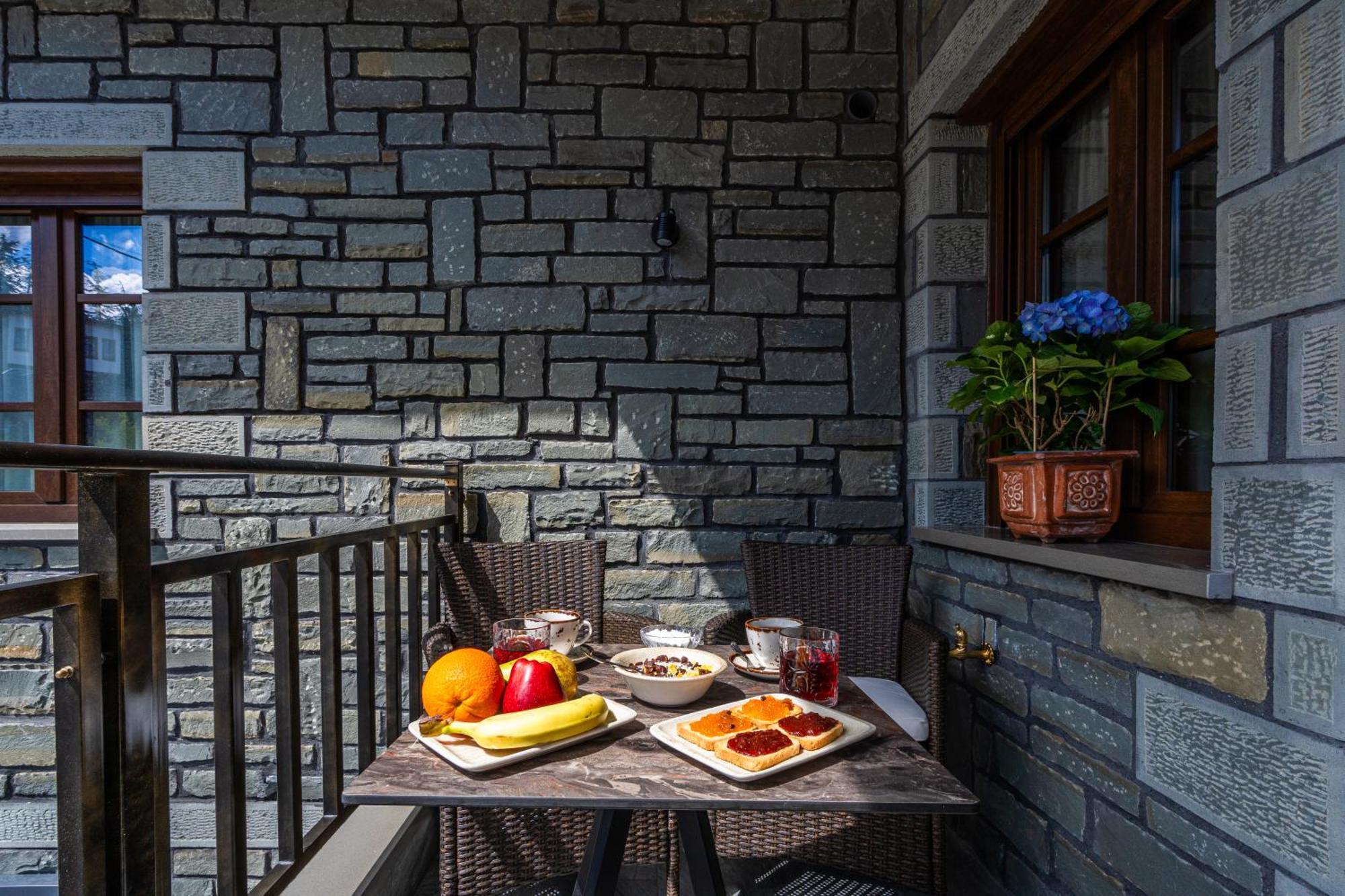 Floara Di Munte Forest Luxury Suites Metsovo Exterior foto